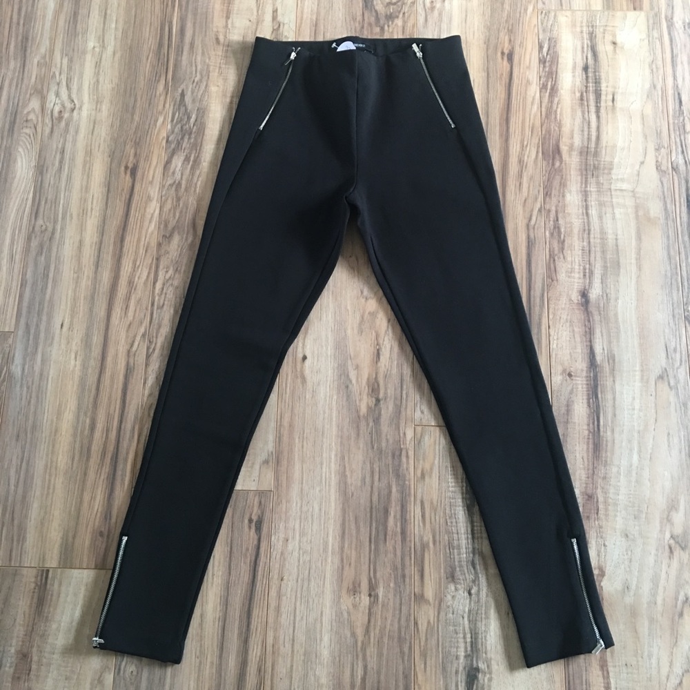 Forever 21 Black Zipper Pant Leggings